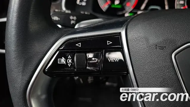 Audi A6 2023 — Photo 12/35