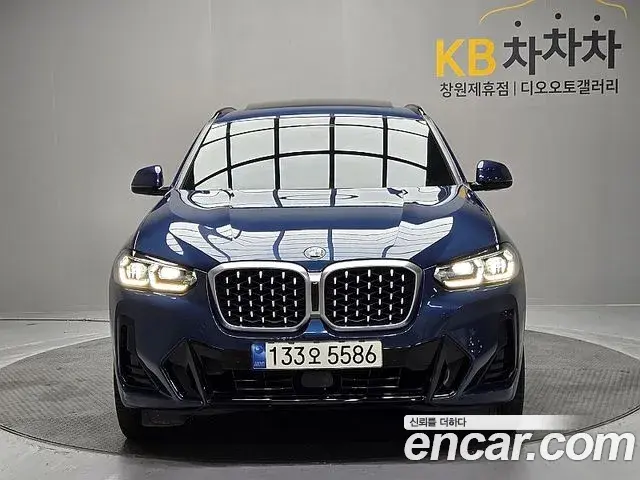 BMW X4 2022 — Photo 6/20