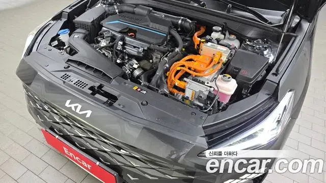 Kia K8 2023 — Photo 12/35