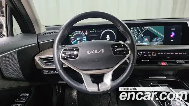 Kia K8 2023 — Photo 9/35