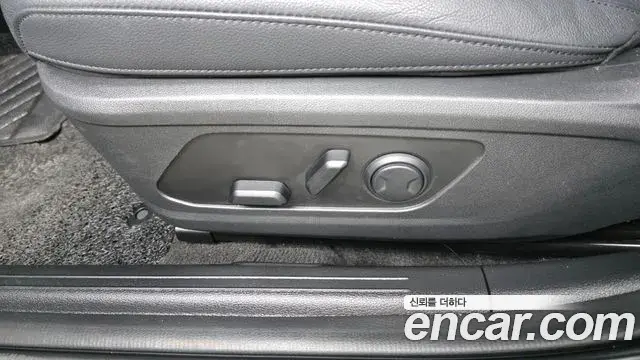 Kia K8 2023 — Photo 18/35