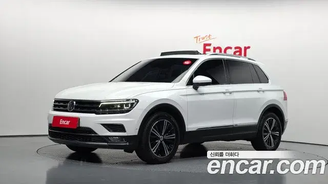 Volkswagen Tiguan 2018 — Фото 1/20