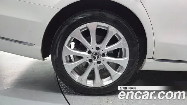 Mercedes-Benz E-Class 2020 — Şəkil 11/34