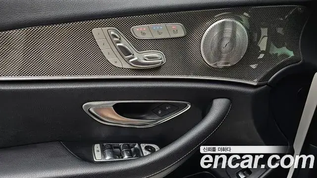 Mercedes-Benz E-Class 2019 — Şəkil 13/20