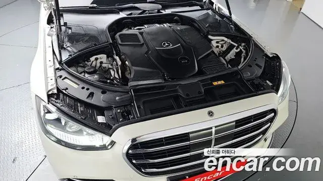 Mercedes-Benz S-Class 2023 — Şəkil 12/34