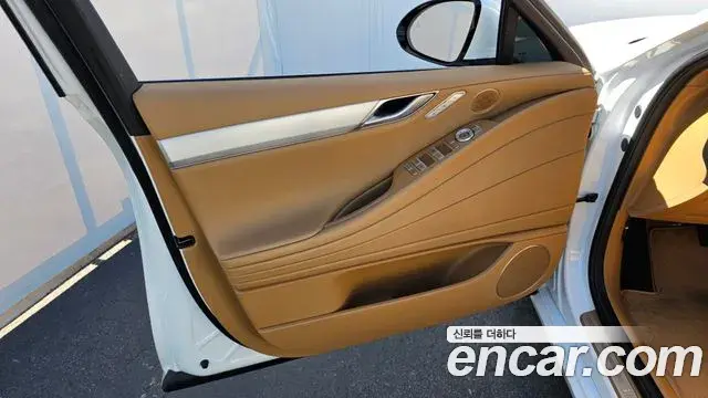 Genesis G80 2024 — Photo 30/31