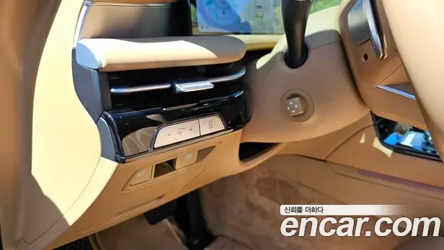 Genesis G80 2024 — Photo 12/31