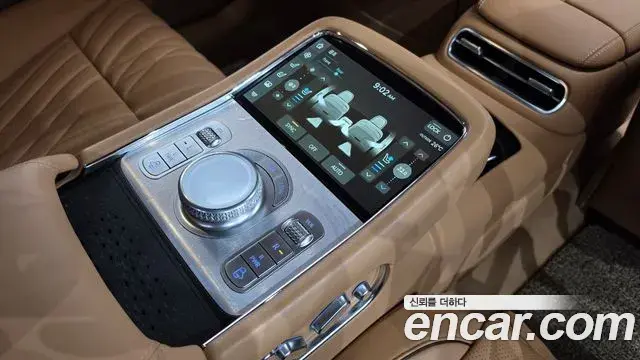 Genesis G90 2022 — Şəkil 8/20
