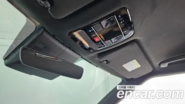 Hyundai Santa Fe 2024 — Фото 17/20
