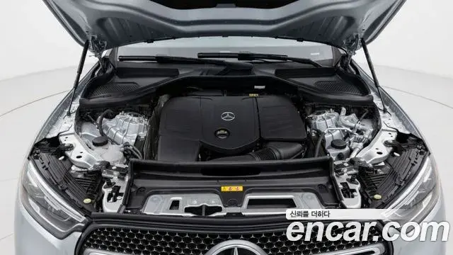 Mercedes-Benz GLC-Class 2025 — Фото 5/11