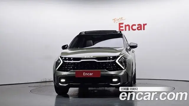 Kia Sportage 2023 — Фото 3/20
