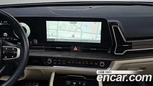 Kia Sportage 2023 — Фото 13/20