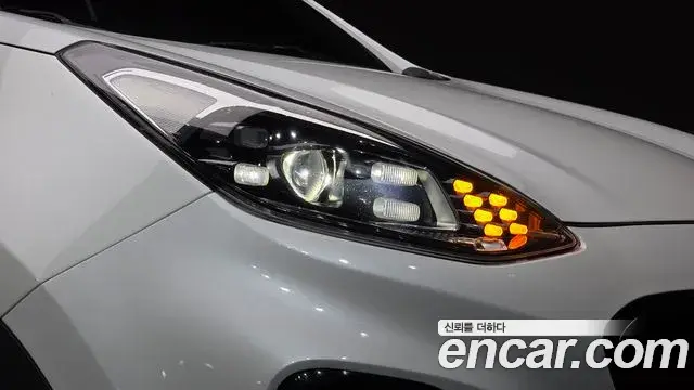Kia Sportage The Bold 2018 — ფოტო 22/33