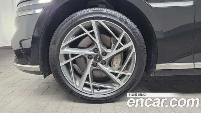 Genesis G90 2022 — Şəkil 1/20
