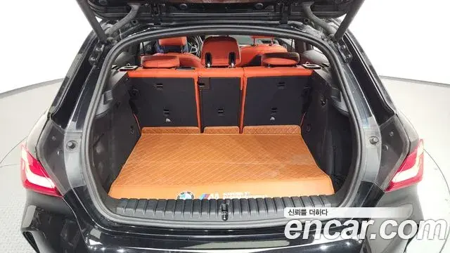 BMW 1 Series 2021 — Şəkil 17/31