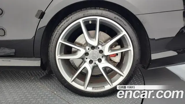 Mercedes-Benz E-Class 2018 — Şəkil 4/36