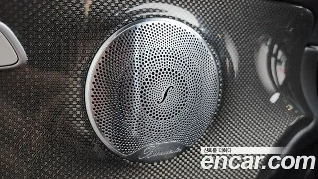 Mercedes-Benz E-Class 2018 — Şəkil 27/36