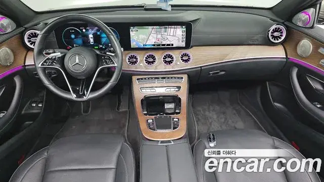 Mercedes-Benz E-Class 2021 — Şəkil 13/33