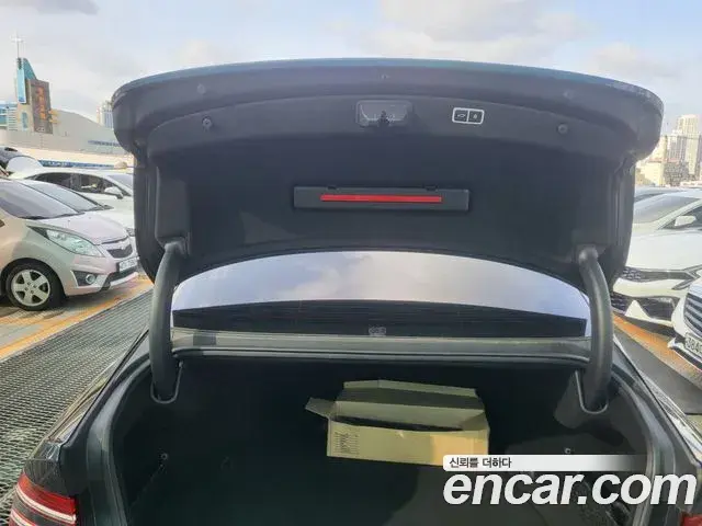 Genesis G80 2021 — Photo 13/20