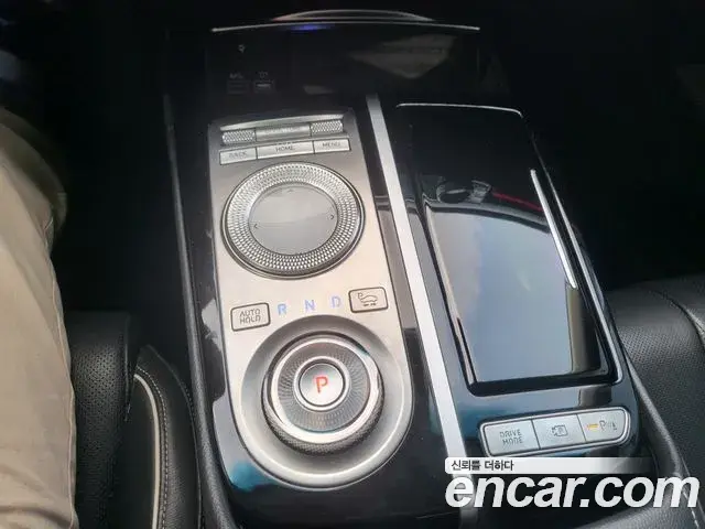 Genesis G80 2021 — Photo 15/20