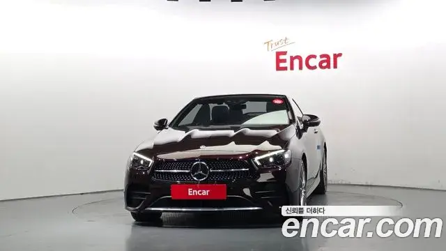 Mercedes-Benz E-Class 2021 — Фото 3/20