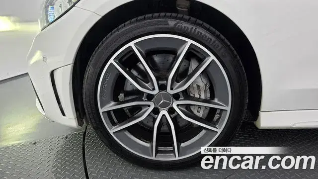 Mercedes-Benz C-Class 2019 — Şəkil 12/30