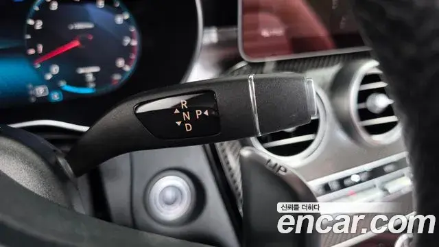 Mercedes-Benz C-Class 2019 — Şəkil 7/30