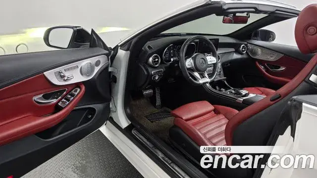 Mercedes-Benz C-Class 2019 — Şəkil 19/30