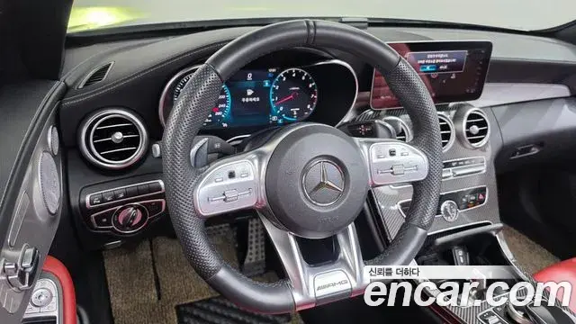 Mercedes-Benz C-Class 2019 — Şəkil 28/30