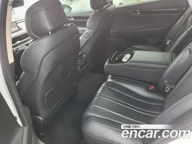 Genesis G80 2021 — ფოტო 16/20
