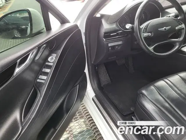 Genesis G80 2021 — ფოტო 14/20