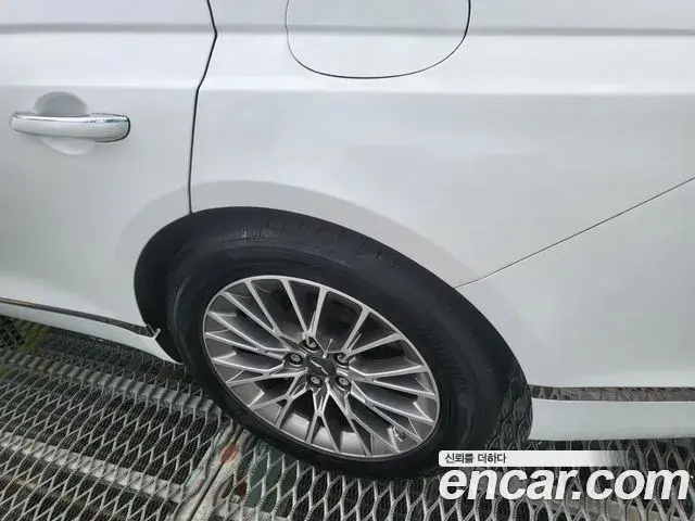 Genesis G80 2021 — ფოტო 11/20