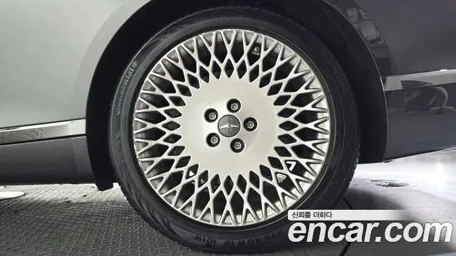 Genesis G80 2022 — ფოტო 31/37
