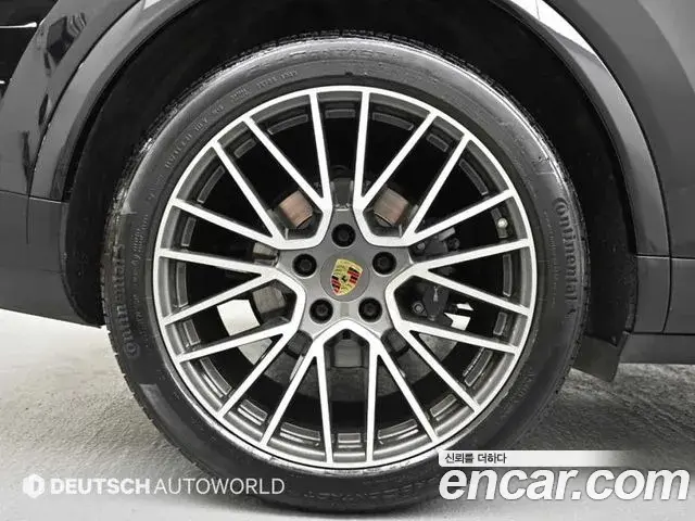Porsche Cayenne 2021 — Şəkil 9/20