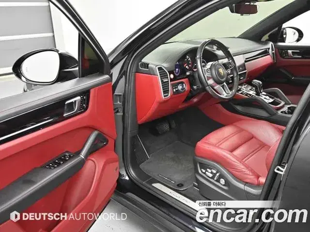 Porsche Cayenne 2021 — Şəkil 15/20