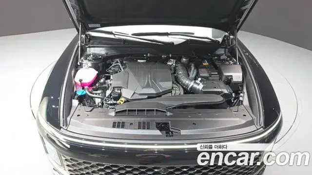 Hyundai Grandeur Hybrid 2025 — Şəkil 28/33