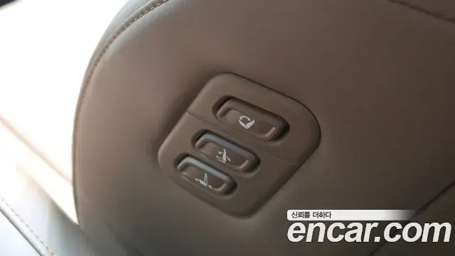 Hyundai Grandeur Hybrid 2025 — Şəkil 24/33