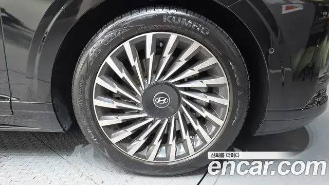 Hyundai Grandeur Hybrid 2025 — Şəkil 4/33