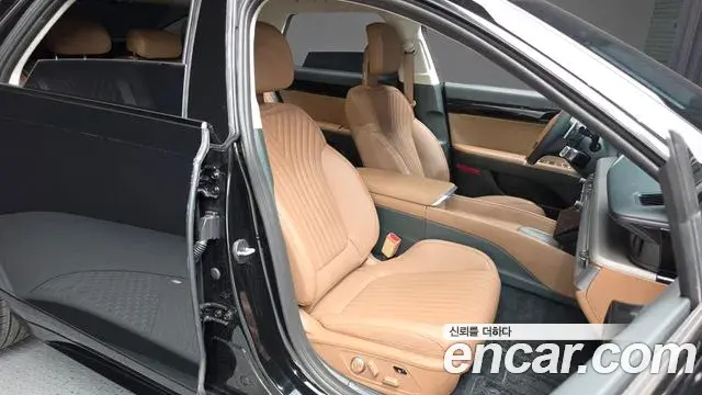 Hyundai Grandeur Hybrid 2025 — Şəkil 17/33