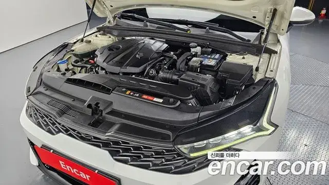 Kia K5 2020 — Şəkil 12/32