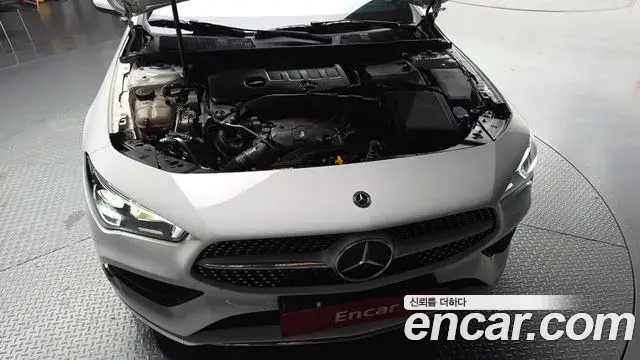 Mercedes-Benz CLA-Class 2022 — Şəkil 2/32