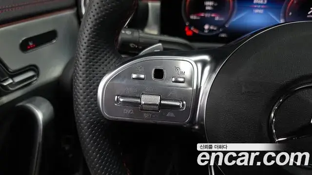 Mercedes-Benz CLA-Class 2022 — Şəkil 27/32