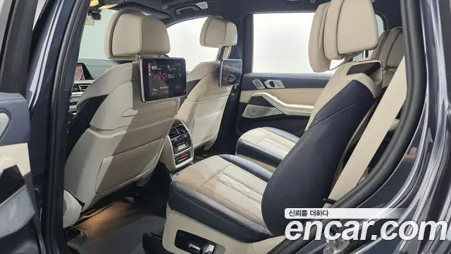 BMW X7 2021 — Şəkil 11/20