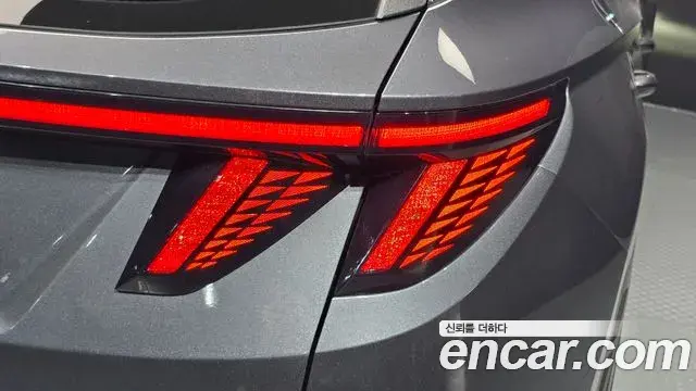 Hyundai Tucson Hybrid 2020 — Photo 14/31
