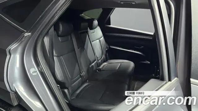 Hyundai Tucson Hybrid 2020 — Photo 8/31