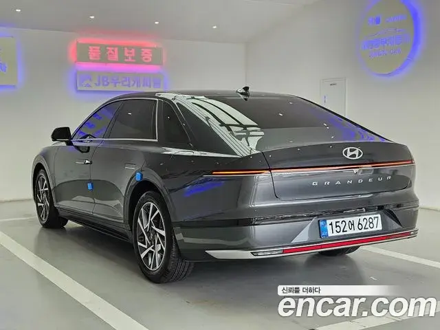 Hyundai Grandeur Hybrid 2024 — Photo 16/20