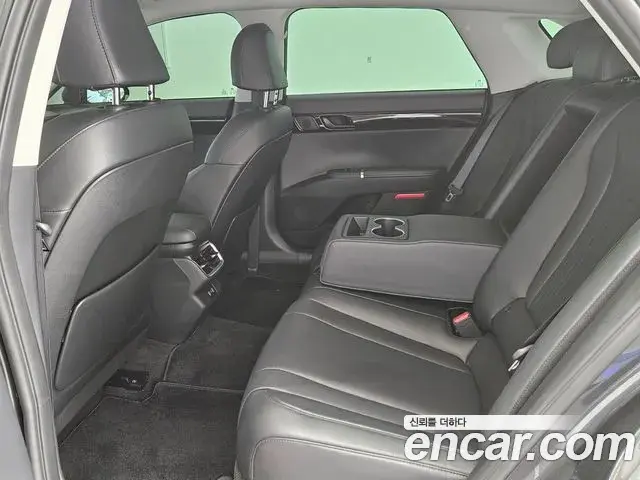 Hyundai Grandeur Hybrid 2024 — Photo 2/20