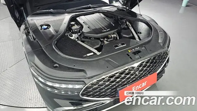 Genesis G90 2022 — Şəkil 13/31