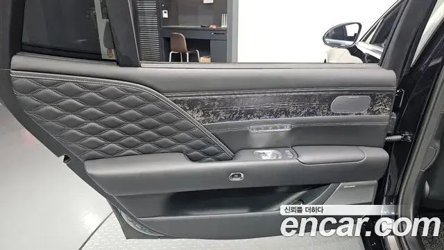 Genesis G90 2022 — Şəkil 1/31