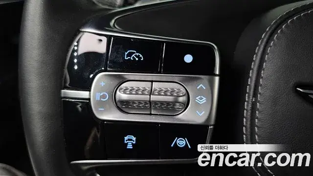 Genesis G90 2022 — Şəkil 23/31